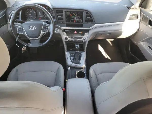 5NPD84LF0HH059971 2017 HYUNDAI ELANTRA - Image 8