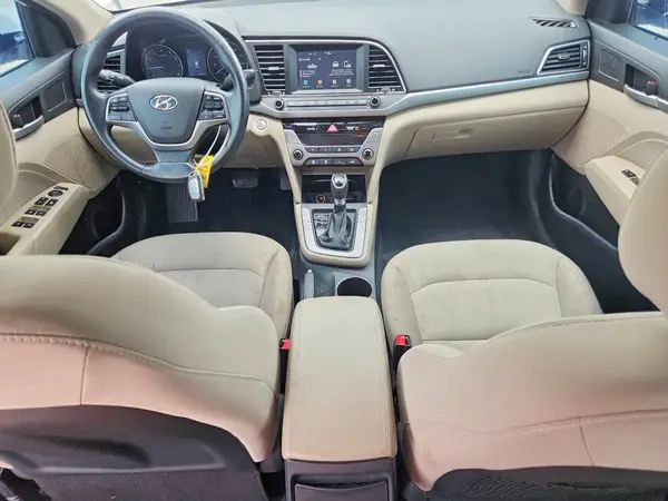 5NPD84LF0HH060053 2017 HYUNDAI ELANTRA - Image 8