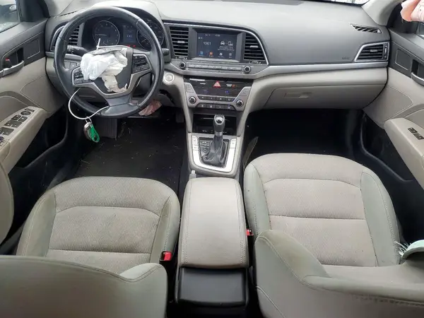 5NPD84LF0HH060120 2017 HYUNDAI ELANTRA - Image 8