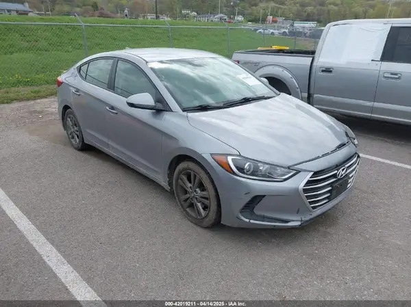 5NPD84LF0HH064295 2017 HYUNDAI ELANTRA - Image 1