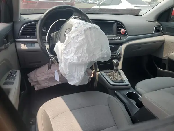 5NPD84LF0HH064796 2017 HYUNDAI ELANTRA - Image 8