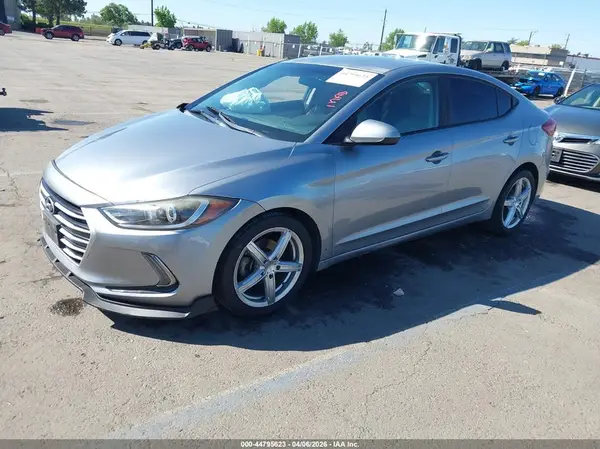 5NPD84LF0HH065141 2017 HYUNDAI ELANTRA - Image 2