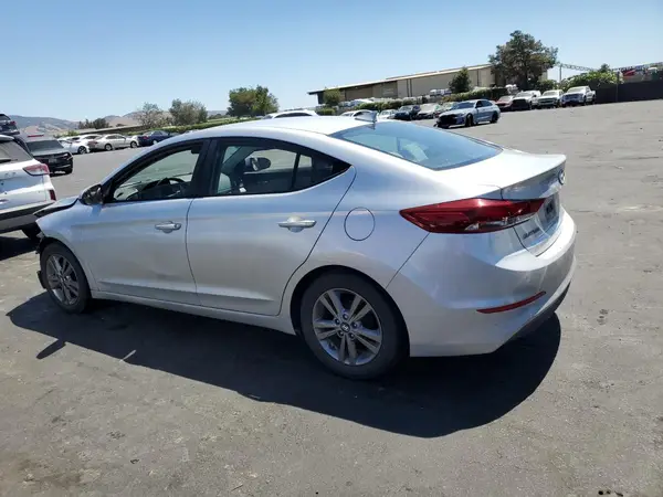 5NPD84LF0HH065706 2017 HYUNDAI ELANTRA - Image 2