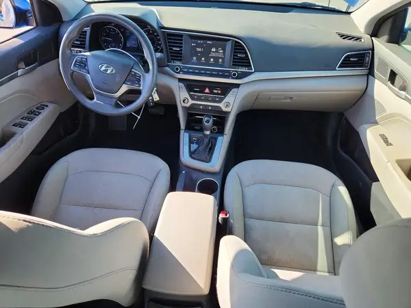5NPD84LF0HH065978 2017 HYUNDAI ELANTRA - Image 8