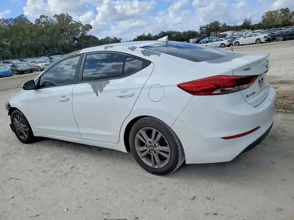 5NPD84LF0HH066869 2017 HYUNDAI ELANTRA - Image 2