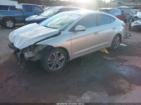 5NPD84LF0HH068993 2017 HYUNDAI ELANTRA - Image 2