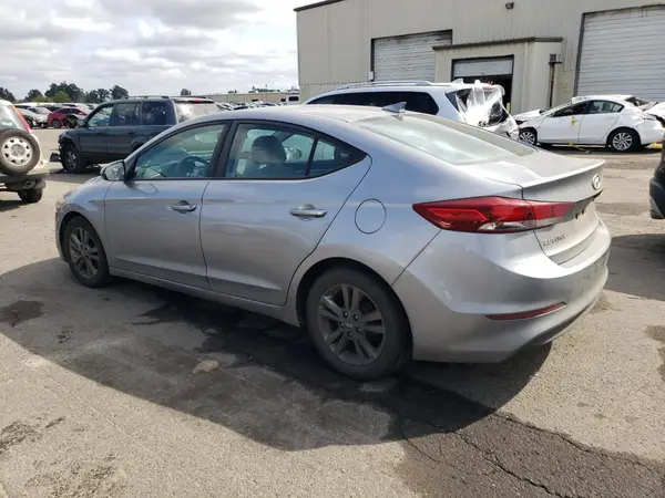 5NPD84LF0HH070680 2017 HYUNDAI ELANTRA - Image 2
