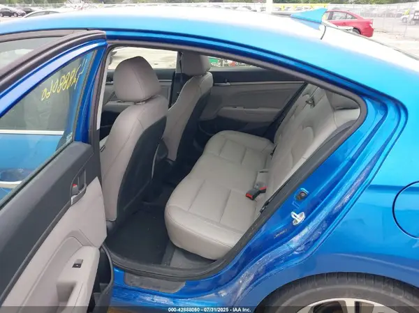 5NPD84LF0HH074387 2017 HYUNDAI ELANTRA - Image 8