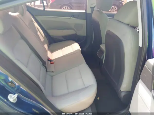 5NPD84LF0HH078536 2017 HYUNDAI ELANTRA - Image 8