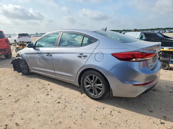 5NPD84LF0HH082568 2017 HYUNDAI ELANTRA - Image 2