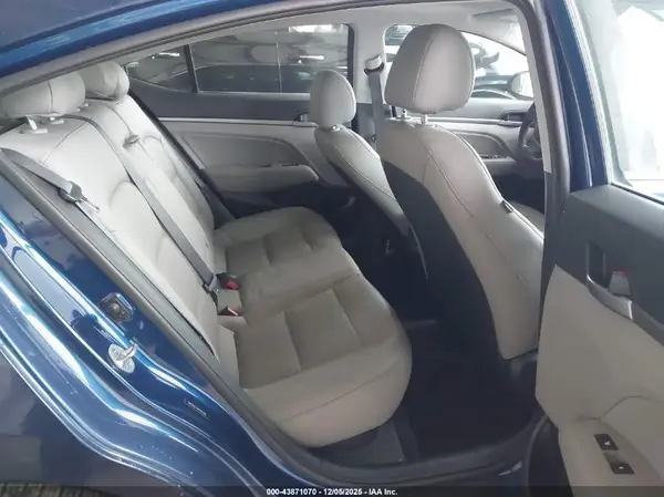 5NPD84LF0HH085485 2017 HYUNDAI ELANTRA - Image 8