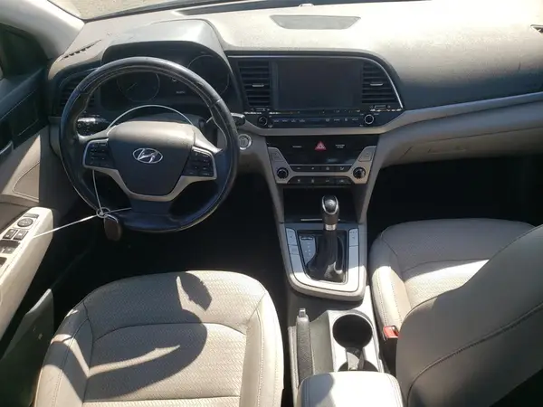 5NPD84LF0HH089617 2017 HYUNDAI ELANTRA - Image 8