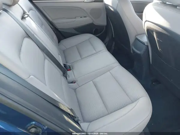 5NPD84LF0HH102382 2017 HYUNDAI ELANTRA - Image 8