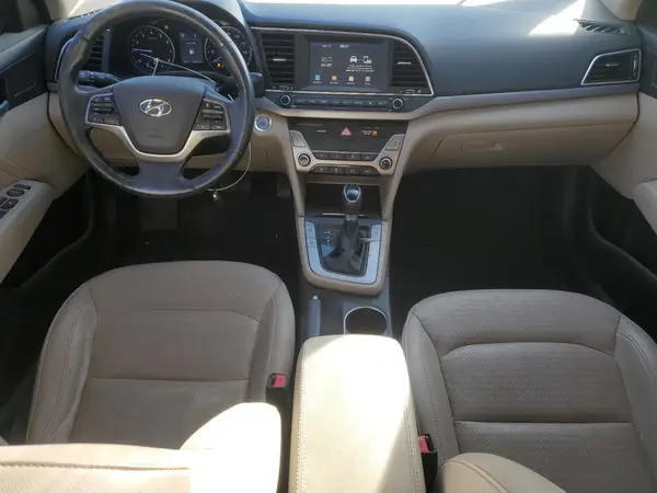 5NPD84LF0HH104777 2017 HYUNDAI ELANTRA - Image 8