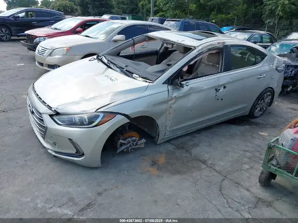 5NPD84LF0HH109431 2017 HYUNDAI ELANTRA - Image 2