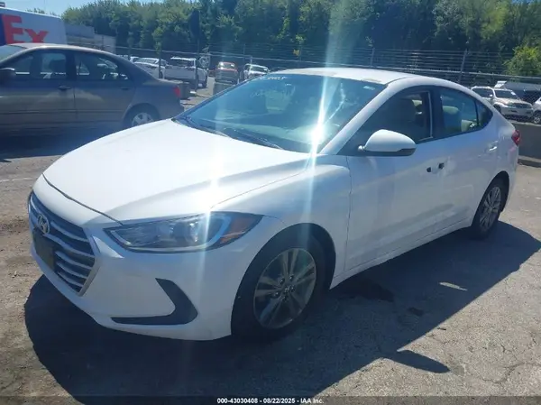 5NPD84LF0HH114547 2017 HYUNDAI ELANTRA - Image 2
