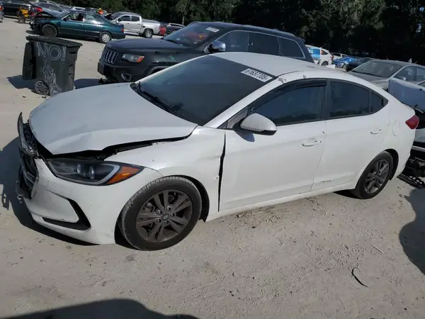 5NPD84LF0HH121563 2017 HYUNDAI ELANTRA - Image 1