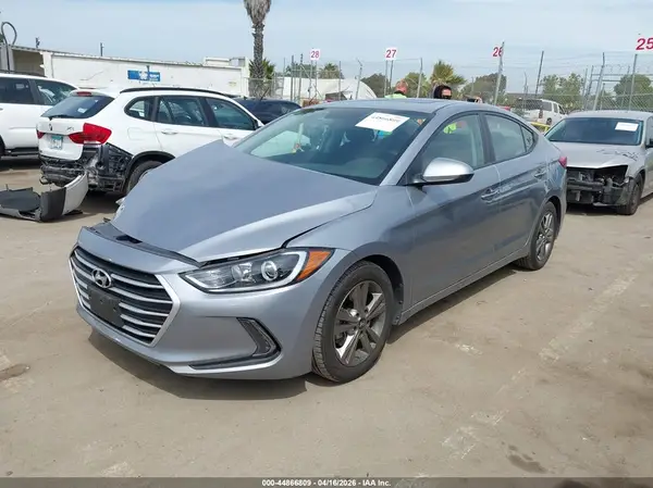 5NPD84LF0HH122910 2017 HYUNDAI ELANTRA - Image 2