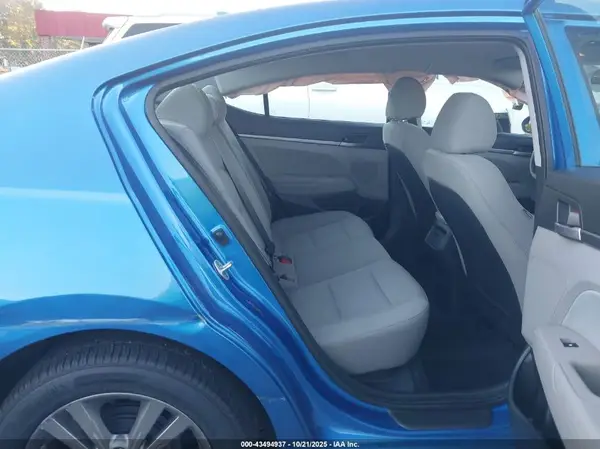 5NPD84LF0HH124950 2017 HYUNDAI ELANTRA - Image 8