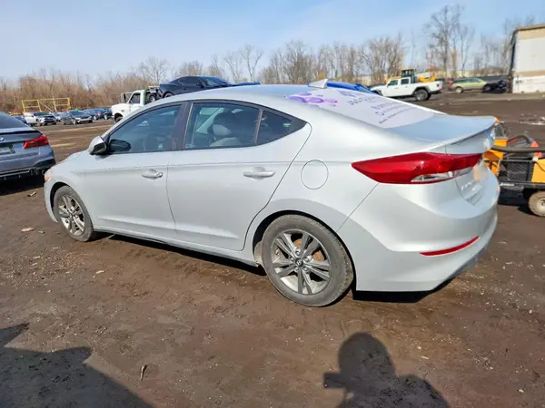 5NPD84LF0HH128576 2017 HYUNDAI ELANTRA - Image 2
