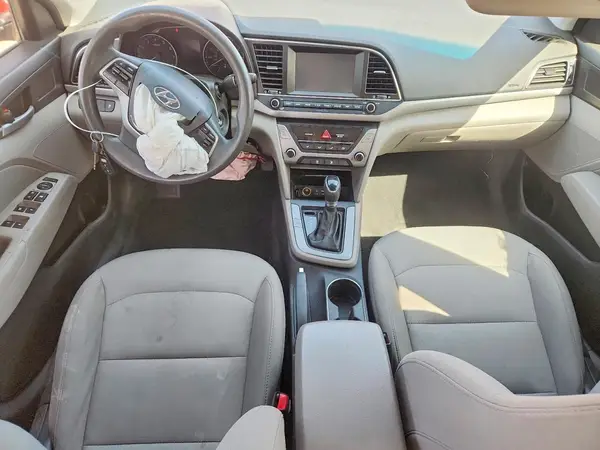5NPD84LF0HH128853 2017 HYUNDAI ELANTRA - Image 8