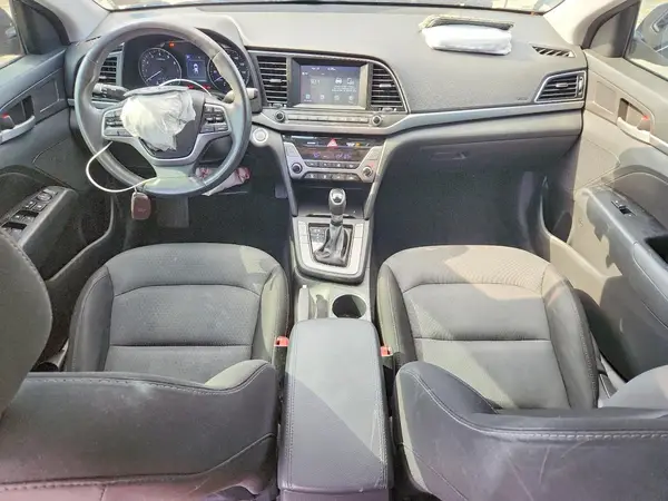 5NPD84LF0HH131316 2017 HYUNDAI ELANTRA - Image 8