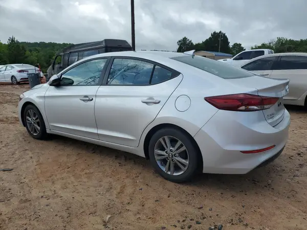 5NPD84LF0HH134278 2017 HYUNDAI ELANTRA - Image 2