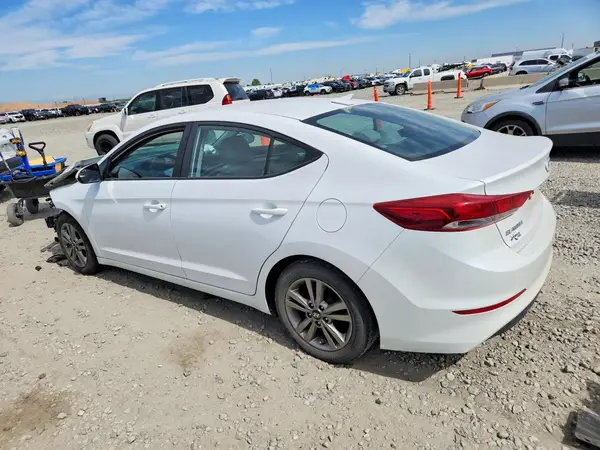 5NPD84LF0HH134989 2017 HYUNDAI ELANTRA - Image 2