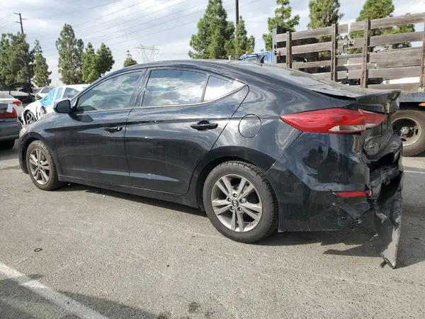 5NPD84LF0HH137519 2017 HYUNDAI ELANTRA - Image 2