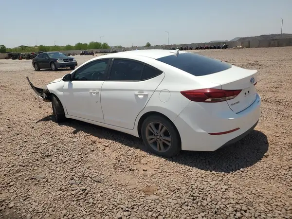 5NPD84LF0HH138220 2017 HYUNDAI ELANTRA - Image 2