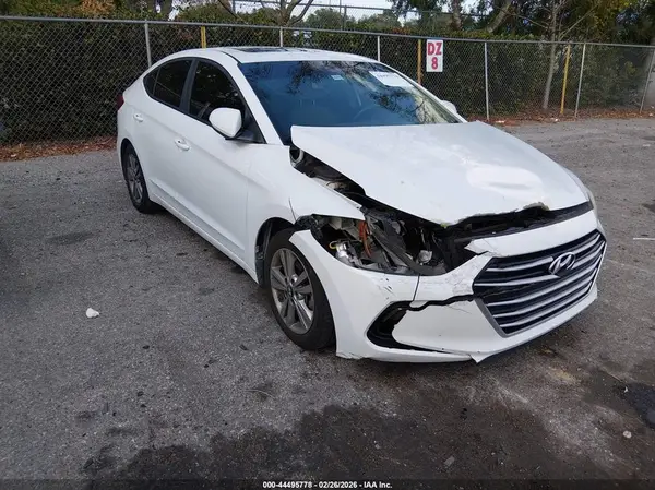 5NPD84LF0HH142977 2017 HYUNDAI ELANTRA - Image 1