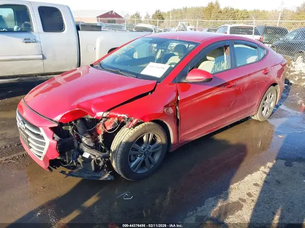 5NPD84LF0HH143031 2017 HYUNDAI ELANTRA - Image 2