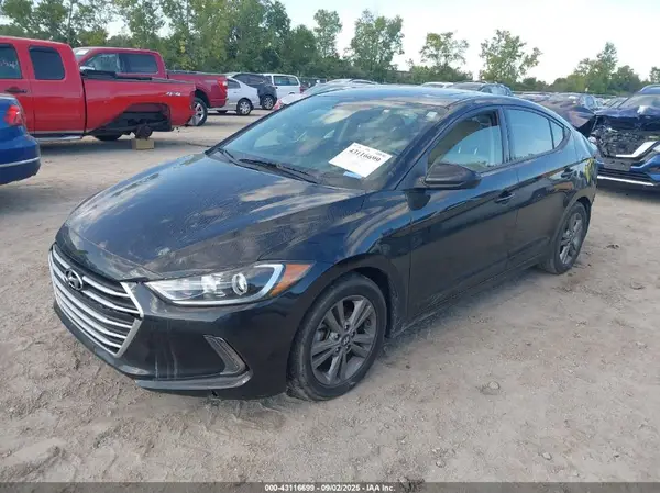 5NPD84LF0HH147015 2017 HYUNDAI ELANTRA - Image 2
