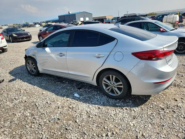 5NPD84LF0HH154305 2017 HYUNDAI ELANTRA - Image 2