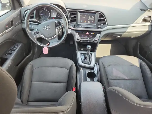5NPD84LF0HH154305 2017 HYUNDAI ELANTRA - Image 8