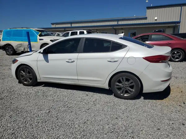 5NPD84LF0HH156748 2017 HYUNDAI ELANTRA - Image 2