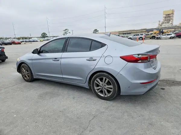 5NPD84LF0HH156779 2017 HYUNDAI ELANTRA - Image 2