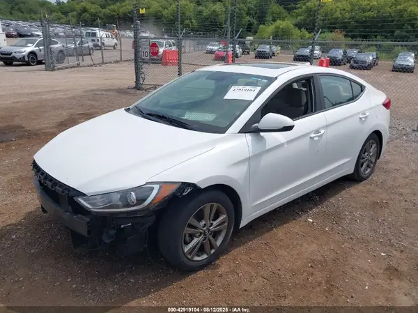 5NPD84LF0HH157415 2017 HYUNDAI ELANTRA - Image 2