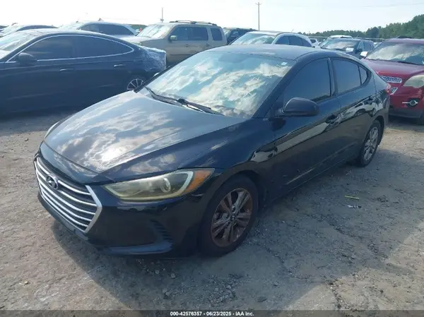 5NPD84LF0HH160251 2017 HYUNDAI ELANTRA - Image 2