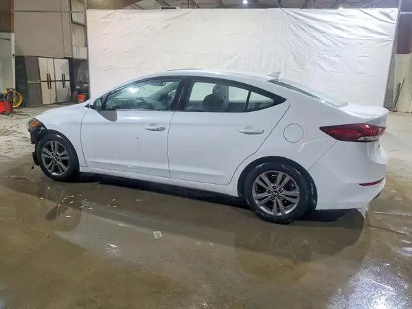 5NPD84LF0HH160671 2017 HYUNDAI ELANTRA - Image 2
