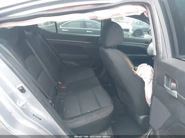 5NPD84LF0HH161142 2017 HYUNDAI ELANTRA - Image 8