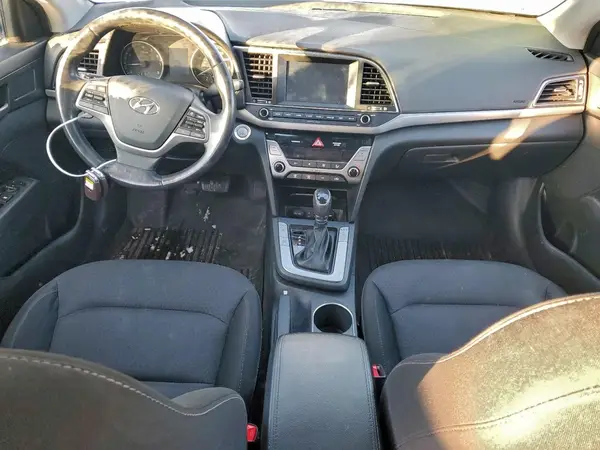 5NPD84LF0HH164820 2017 HYUNDAI ELANTRA - Image 8