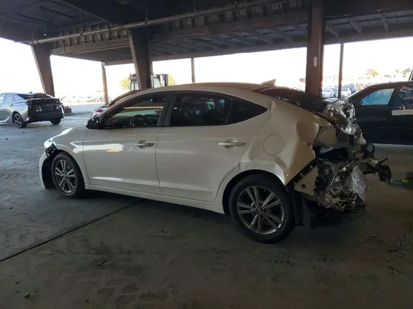 5NPD84LF0HH166177 2017 HYUNDAI ELANTRA - Image 2