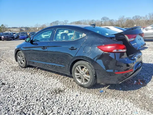 5NPD84LF0HH173422 2017 HYUNDAI ELANTRA - Image 2