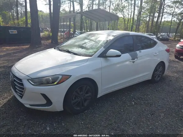 5NPD84LF0HH174151 2017 HYUNDAI ELANTRA - Image 2