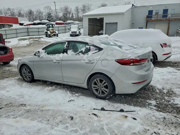 5NPD84LF0HH176868 2017 HYUNDAI ELANTRA - Image 2
