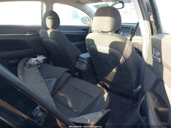 5NPD84LF0HH177762 2017 HYUNDAI ELANTRA - Image 8