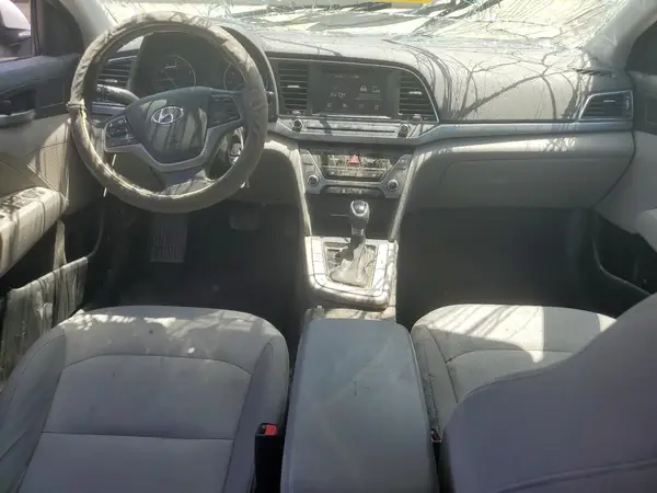 5NPD84LF0HH183285 2017 HYUNDAI ELANTRA - Image 8