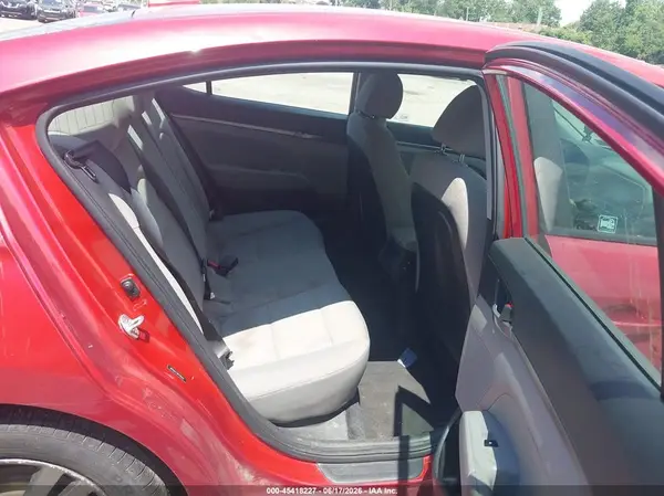 5NPD84LF0HH185943 2017 HYUNDAI ELANTRA - Image 8