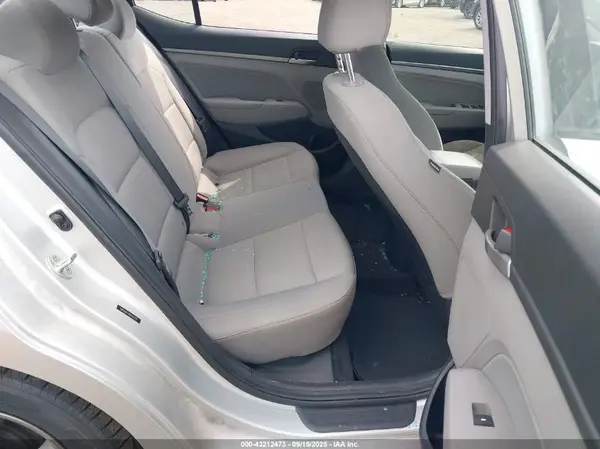 5NPD84LF0HH187255 2017 HYUNDAI ELANTRA - Image 8